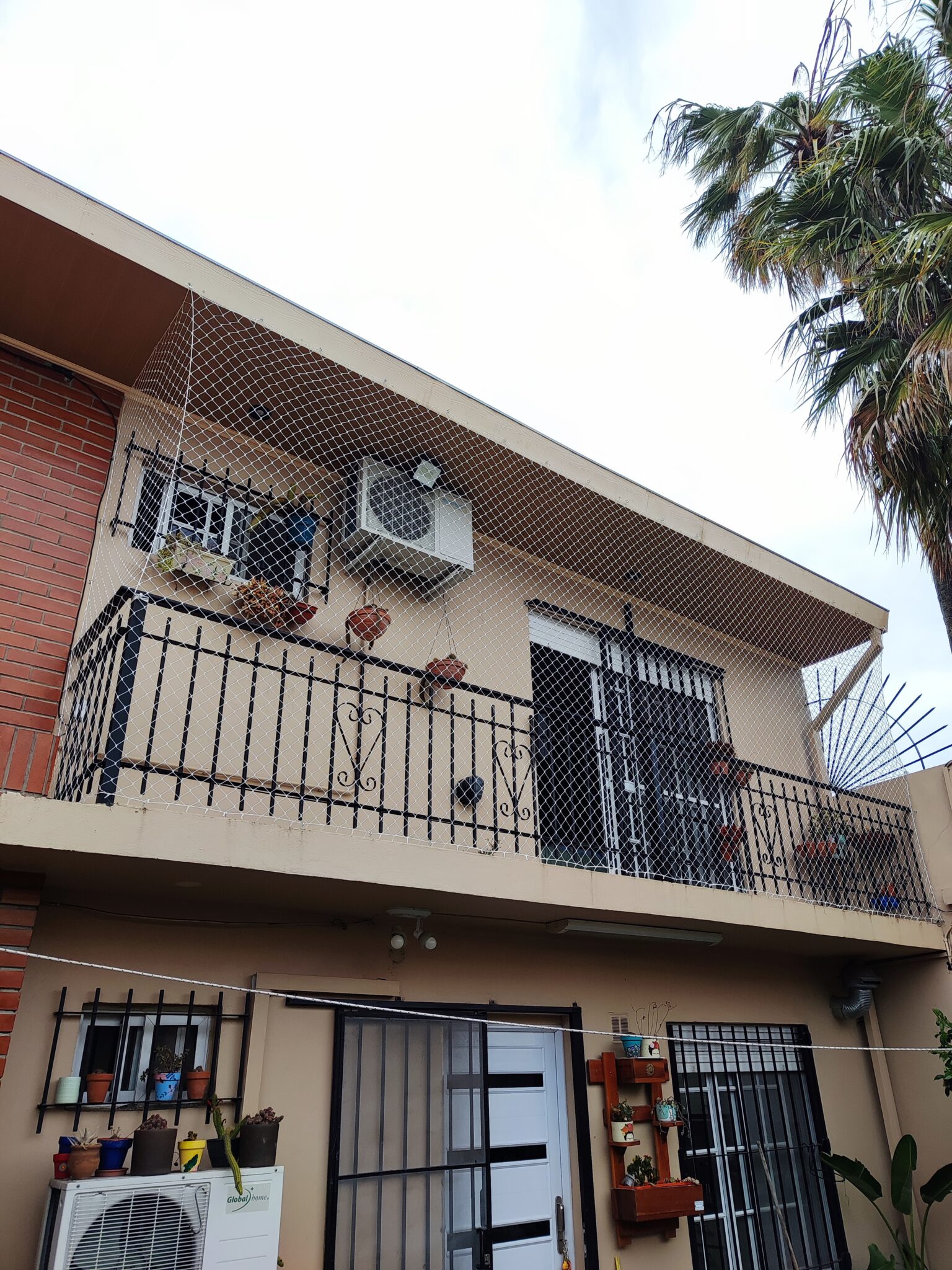 red para balcon en Lavallol, Buenos Aires